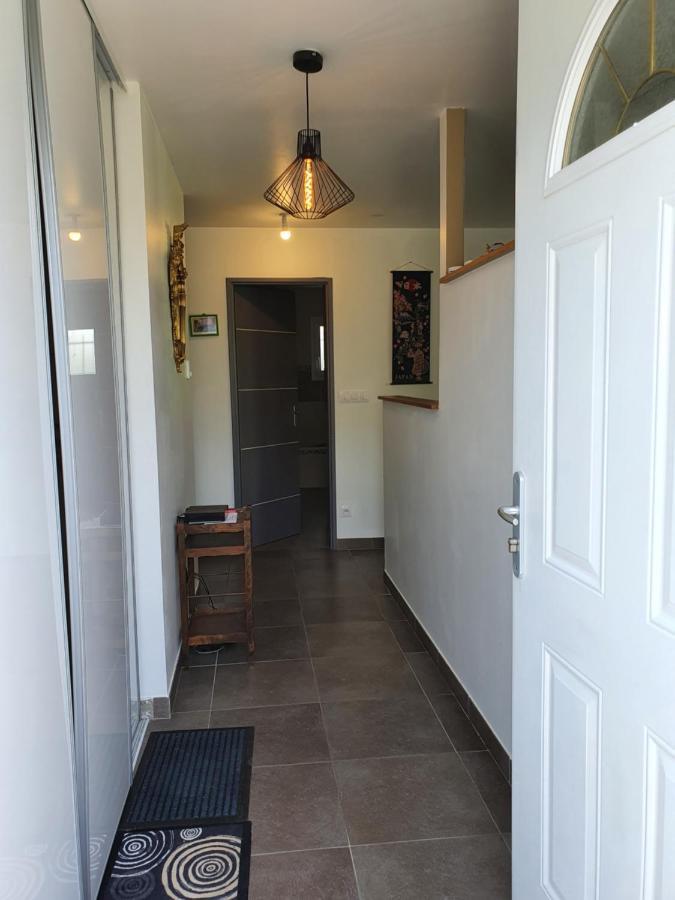 1 Chambre avec bureau et cuisine Montfaucon Montfaucon  Extérieur photo