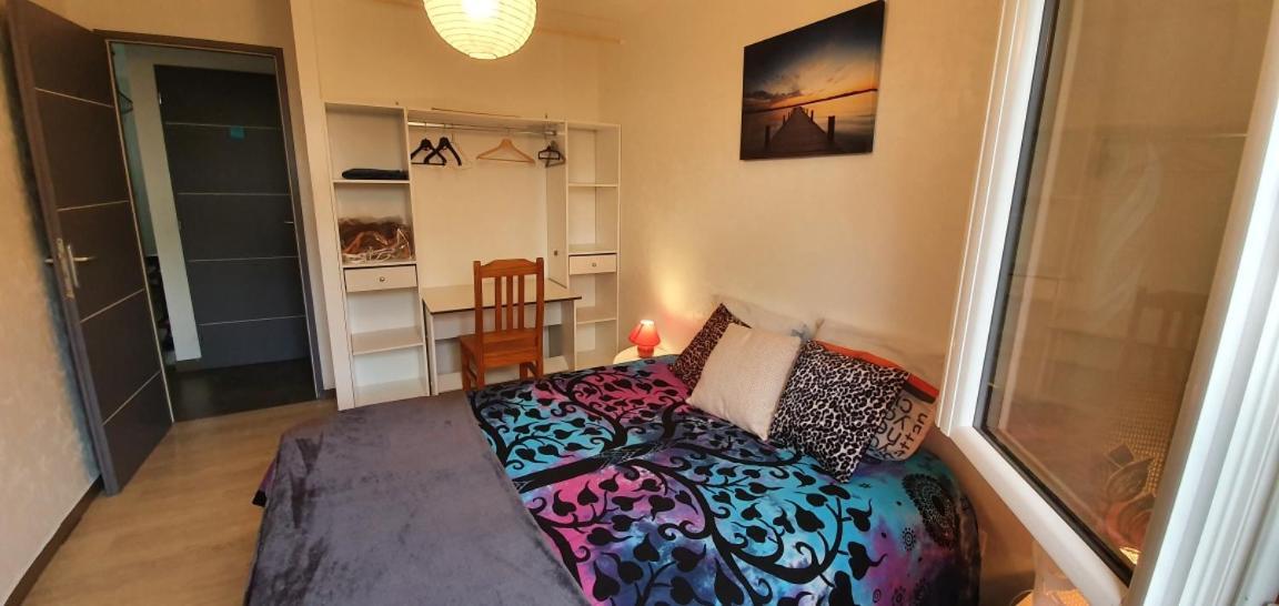 1 Chambre avec bureau et cuisine Montfaucon Montfaucon  Extérieur photo